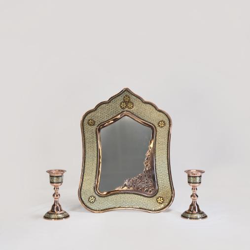 آیینه 40 و یک جفت شمعدان خاتم کاری